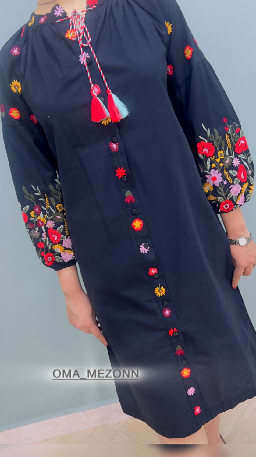 تونیک مشکی جلوباز گلدوزی
